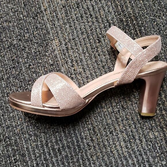 Dream pairs shoes - Picture 3 of 4